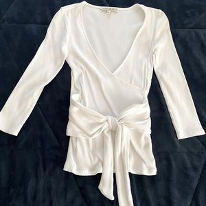 XS White L/S Wrap Top Brand New